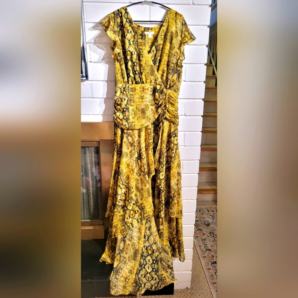 Snake Skin flowy maxi size 12